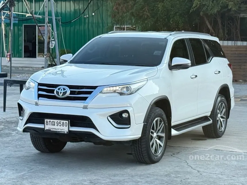 2019 Toyota FORTUNER V SUV
