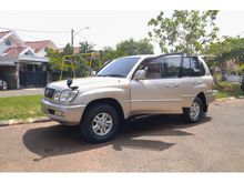2000 Lexus LX470 SUV