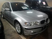 2004 BMW 318i 2.0 AT Matic Silver Langsung Atas Nama Pembeli