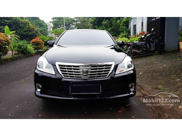  Toyota  Crown  Mobil  Bekas Baru dijual di Indonesia Dari 