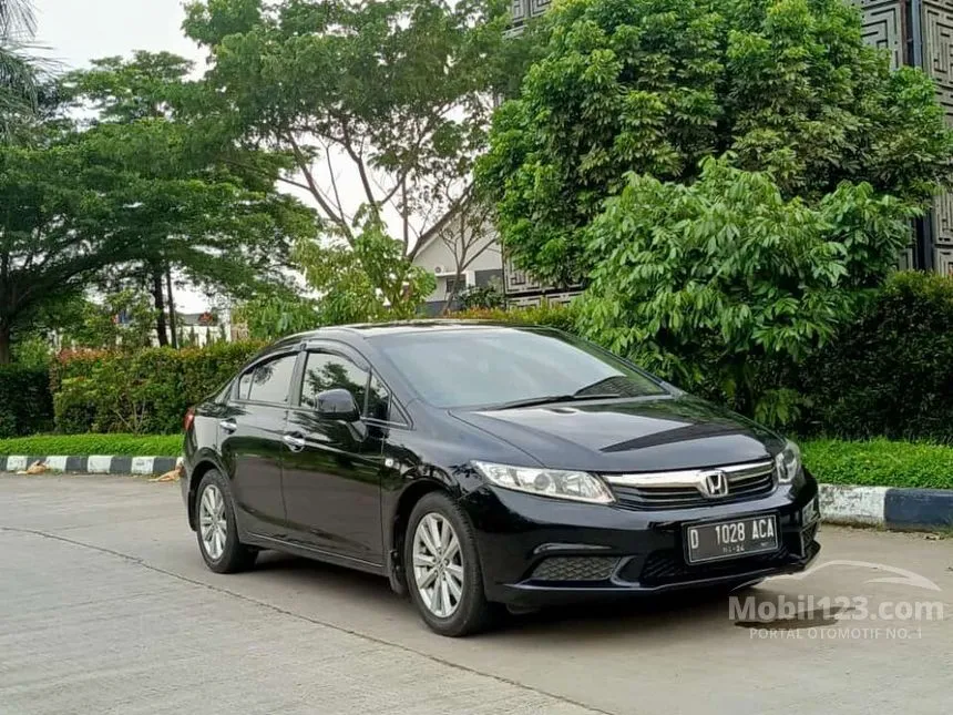 Jual Mobil Honda Civic 2014 1.8 di Jawa Barat Automatic Sedan Hitam Rp 185.000.000