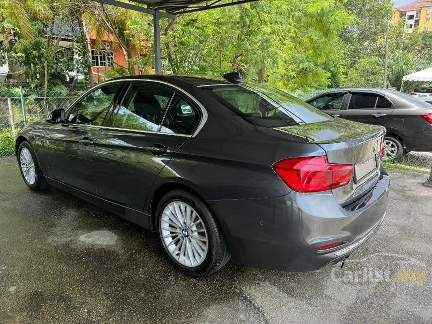 2017 BMW 318i Luxury Sedan