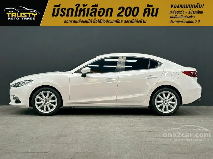 2015 Mazda 3 C Sedan