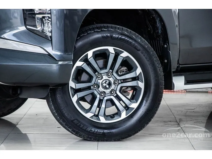 2019 Mitsubishi TRITON GLX Plus Mega Cab Pickup