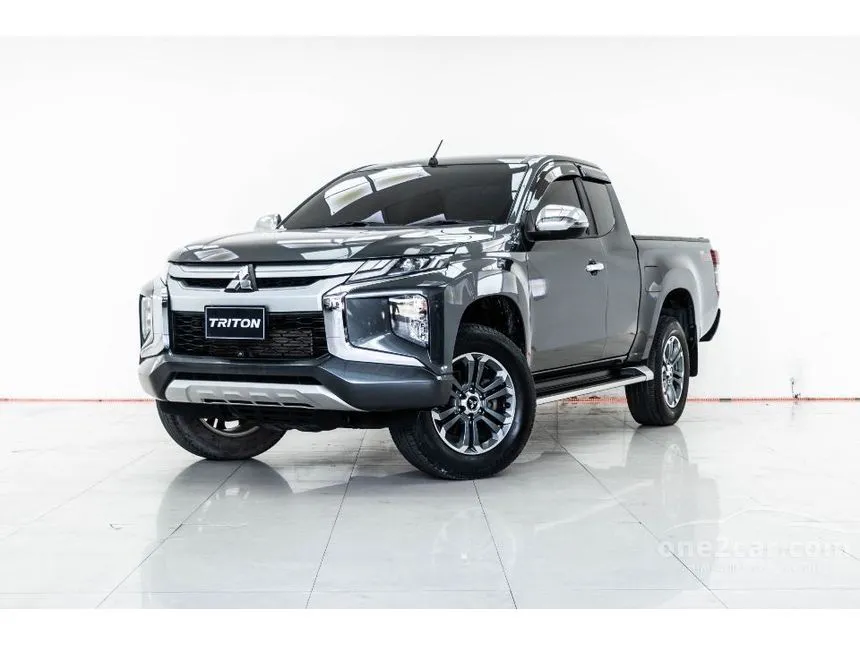 2019 Mitsubishi TRITON GLX Plus Mega Cab Pickup