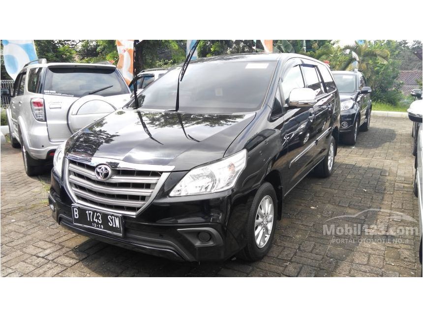 Dijual Mobil Bekas Toyota Kijang Innova 2014 Di Jakarta 