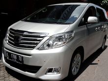 Toyota Alphard 2400cc