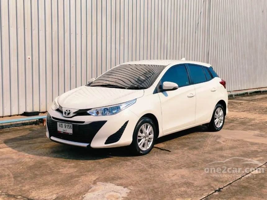 2018 Toyota YARIS E Hatchback