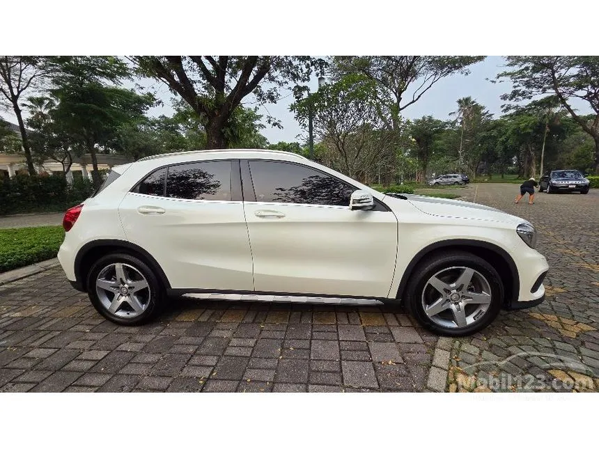 2016 Mercedes-Benz GLA200 AMG SUV