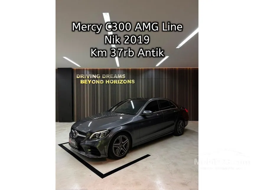 2019 Mercedes-Benz C300 AMG Line Sedan