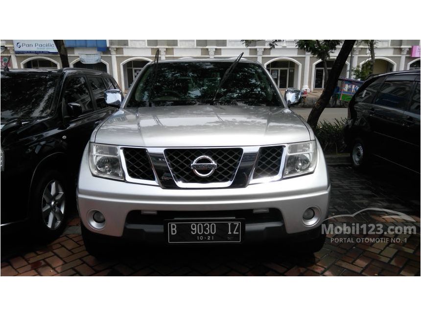 Jual Mobil  Nissan Navara  2008 2 5 2 5 di DKI Jakarta  