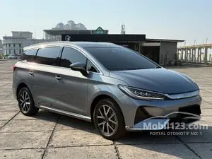 2024 BYD M6 Superior 7 Seater MPV