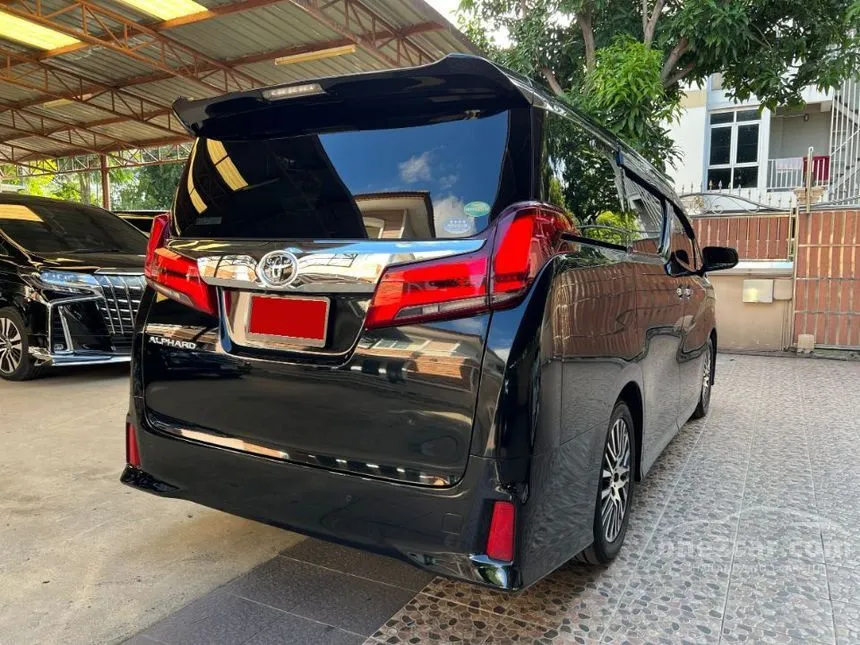 2017 Toyota Alphard S C-Package Van