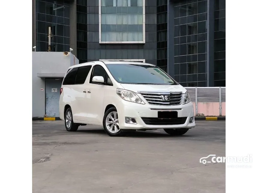 2013 Toyota Alphard G MPV