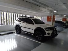 2015 Mitsubishi Pajero Sport Dakar SUV