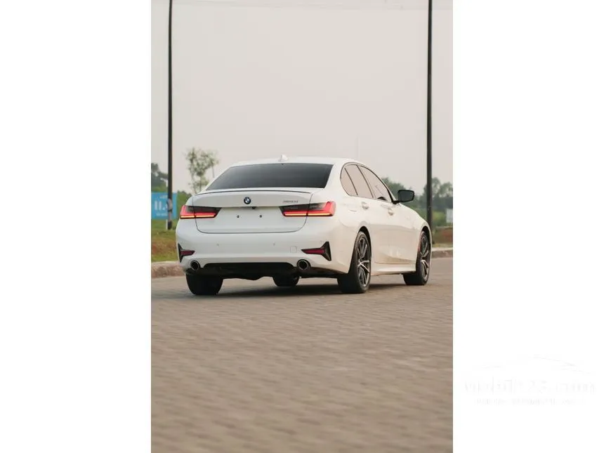 2020 BMW 320i Sport Sedan