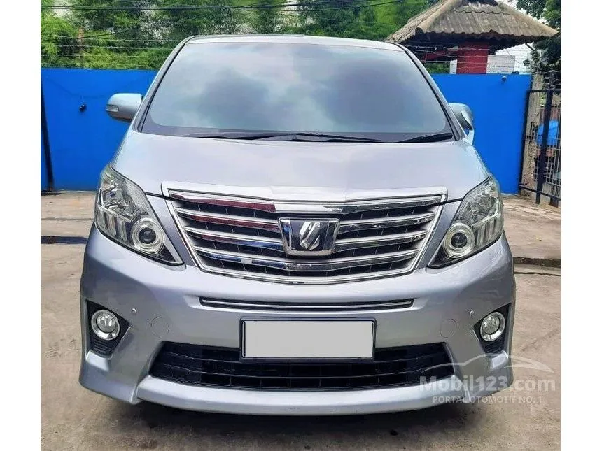 Toyota Alphard 2012: Panduan Harga Jual dan Faktor-Faktor yang Mempengaruhinya