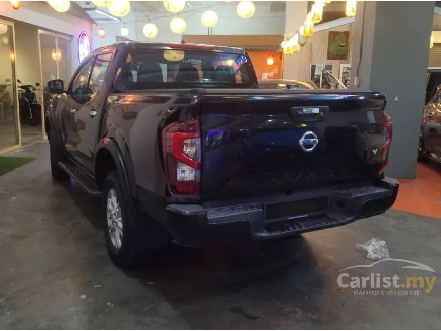 2021 Nissan Navara V Dual Cab Pickup Truck