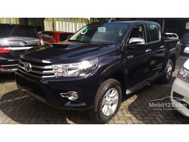 Toyota Hilux Mobil Bekas Baru dijual di Indonesia - Dari 