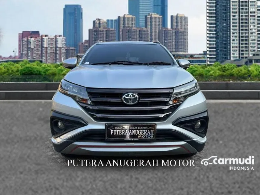 Jual Mobil Toyota Rush 2019 TRD Sportivo 1.5 di Jawa Timur Automatic SUV Silver Rp 230.000.000