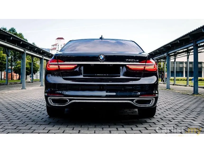 2019 BMW 740Le xDrive Sedan