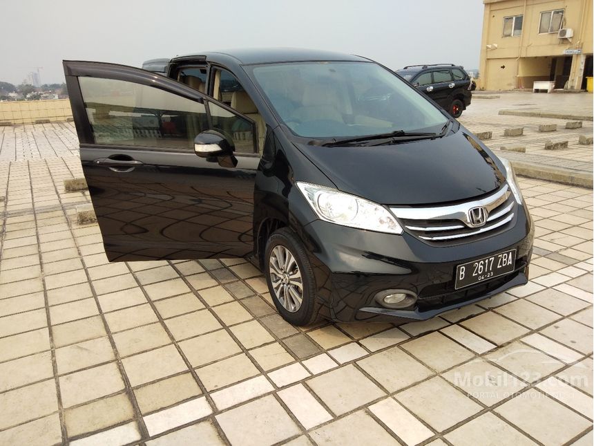 Jual Mobil  Honda  Freed  2013 E 1 5 di Banten Automatic MPV 