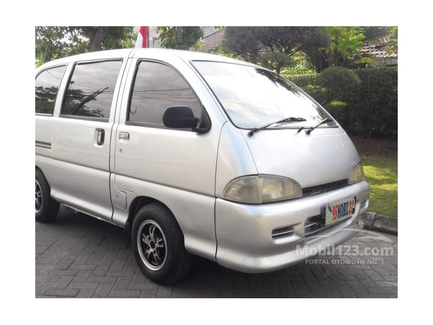 Jual Mobil  Daihatsu  Zebra  2003 ZL  1 3 di Jawa Timur Manual 