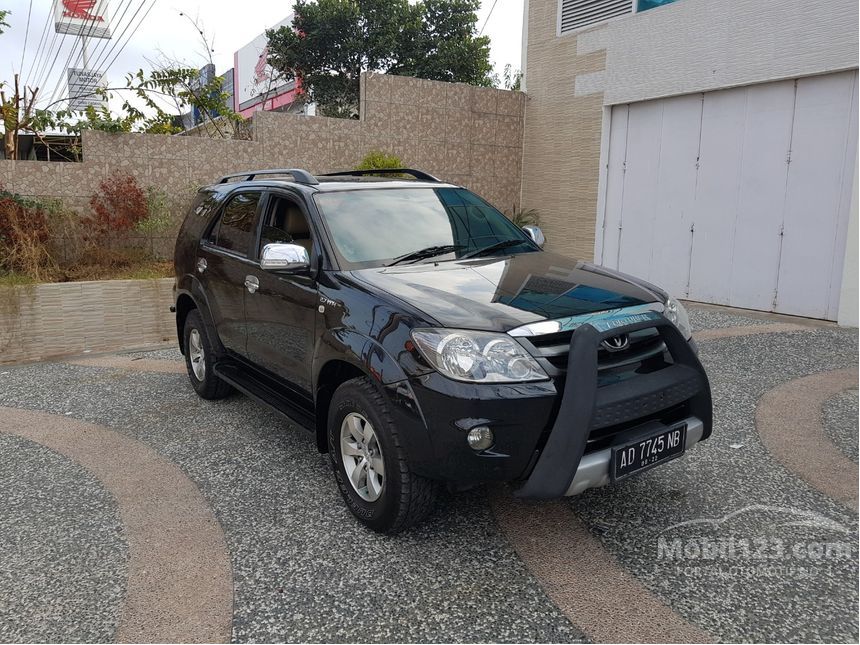 Jual Mobil  Toyota Fortuner  2007 V 2 7 di Yogyakarta  