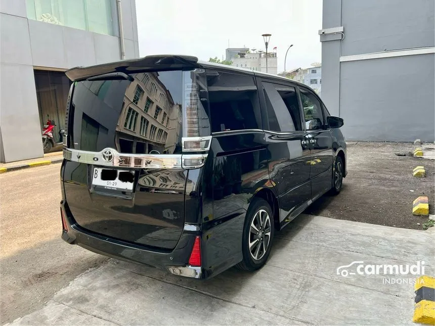 2019 Toyota Voxy Wagon