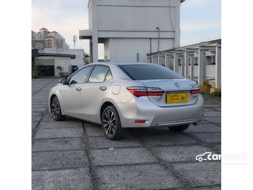 2017 Toyota Corolla Altis V Sedan