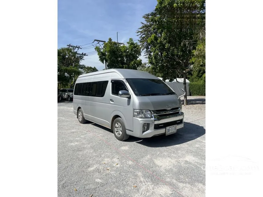 2013 Toyota HIACE D4D Van