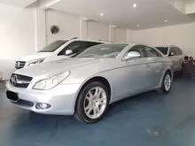 Top Condition Thn 2007 Mercedes-Benz / Mercy CLS350 3.5 Base Spec Coupe Silver on Red