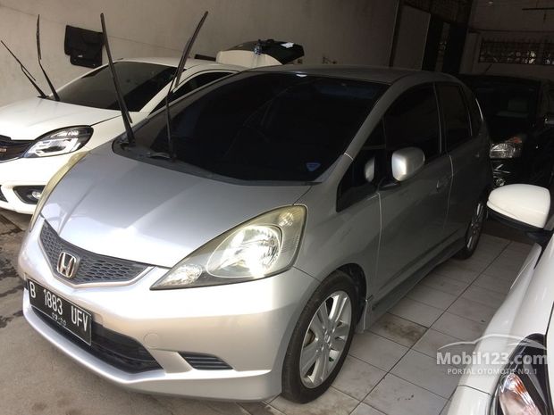  Honda  Jazz  Mobil  Bekas Baru dijual di Indonesia Dari 6 