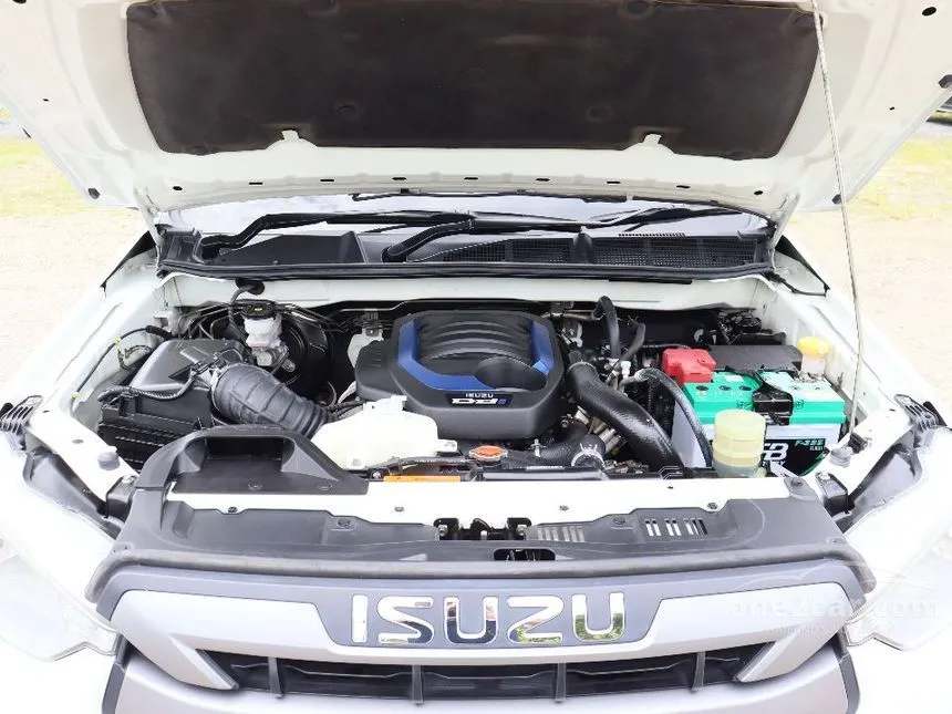 2021 Isuzu D-MAX S Cab-4 Pickup