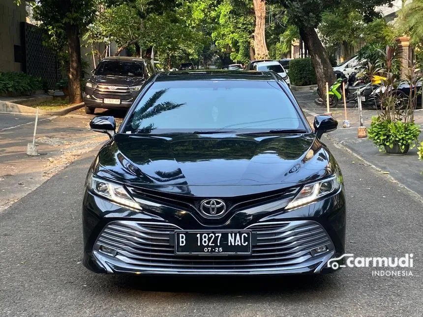 2020 Toyota Camry V Sedan