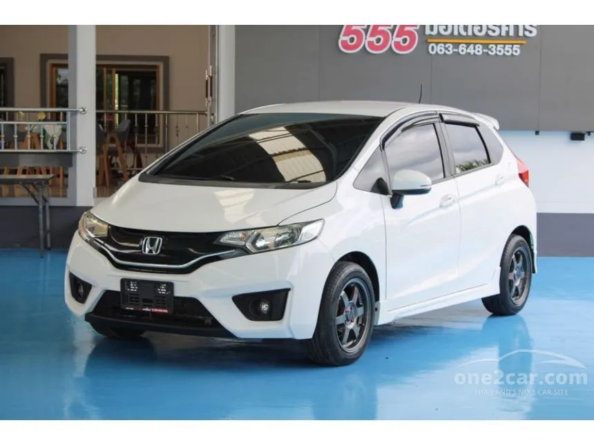 2014 Honda JAZZ SV Hatchback