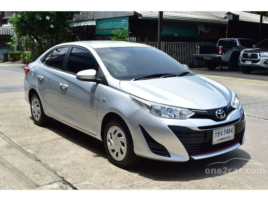 2020 Toyota Yaris Ativ Entry Sedan