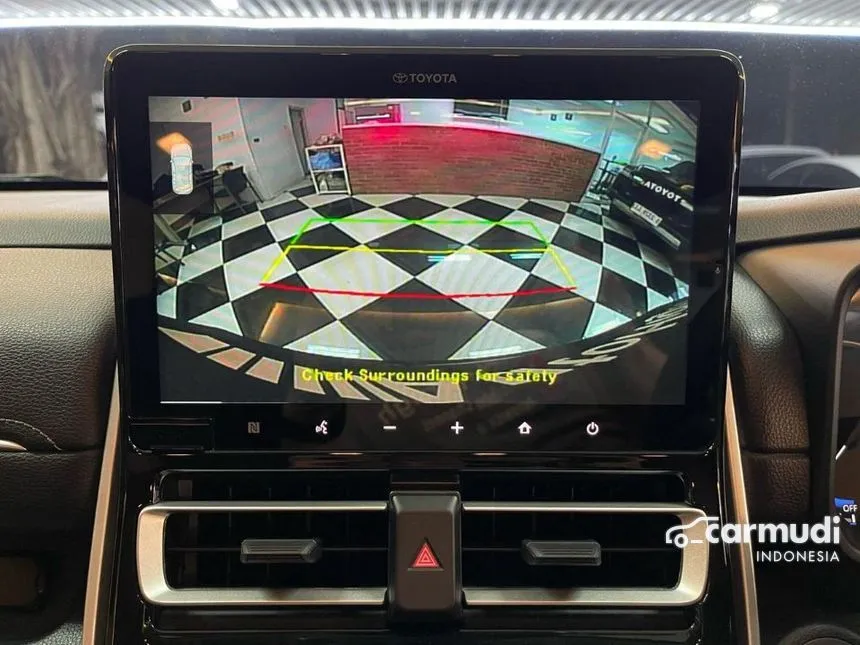 2024 Toyota Kijang Innova Zenix V HV Modellista (Premium Color) MPV