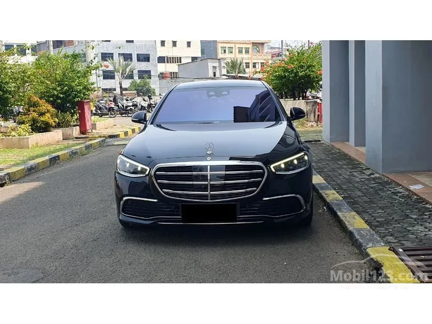 2023 Mercedes-Benz S450L Luxury 4MATIC Sedan