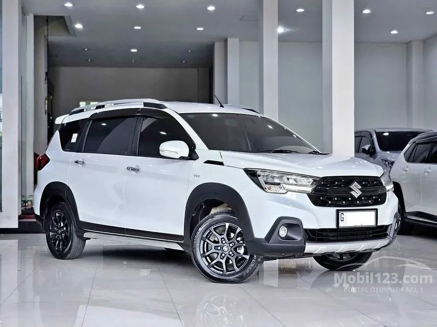 2025 Suzuki XL7 Beta Hybrid SUV