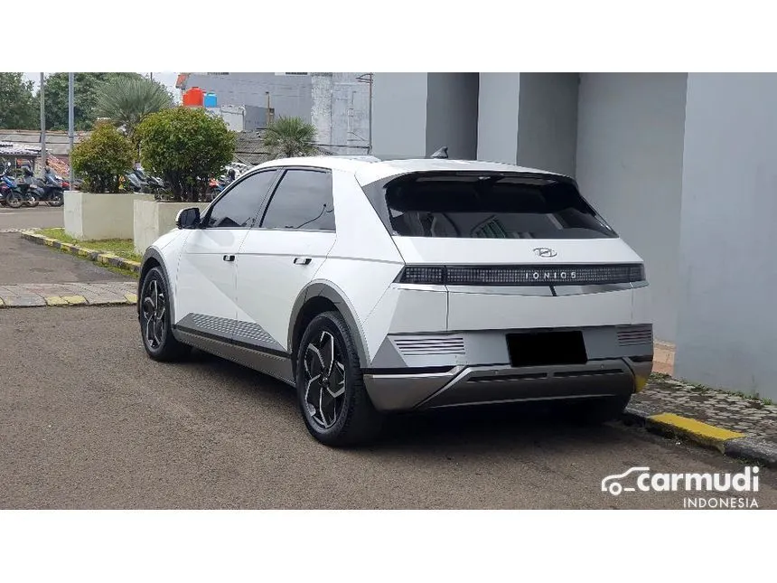 2023 Hyundai IONIQ 5 Signature Standard Range SUV