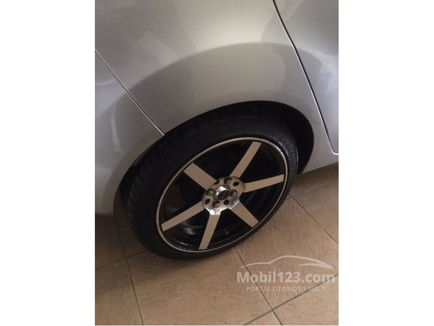 Jual Mobil Ford Fiesta 2014 Trend 1.5 di DKI Jakarta 