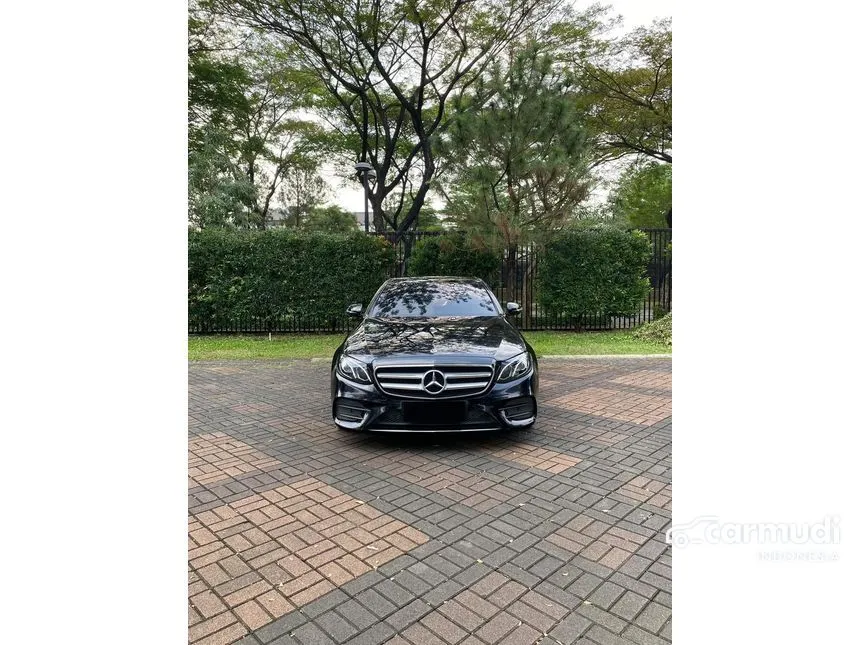 2018 Mercedes-Benz E300 AMG Line Sedan