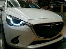 2017 Mazda 2 1.5 R Hatchback