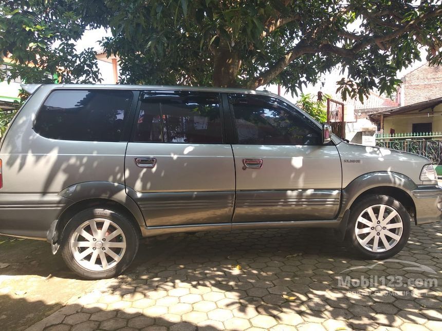 Jual Mobil  Toyota Kijang 2004 Krista 2 0 di Lampung  Manual 