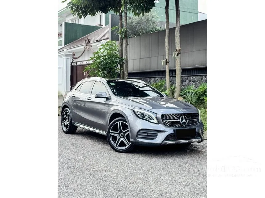 2017 Mercedes-Benz GLA200 AMG SUV