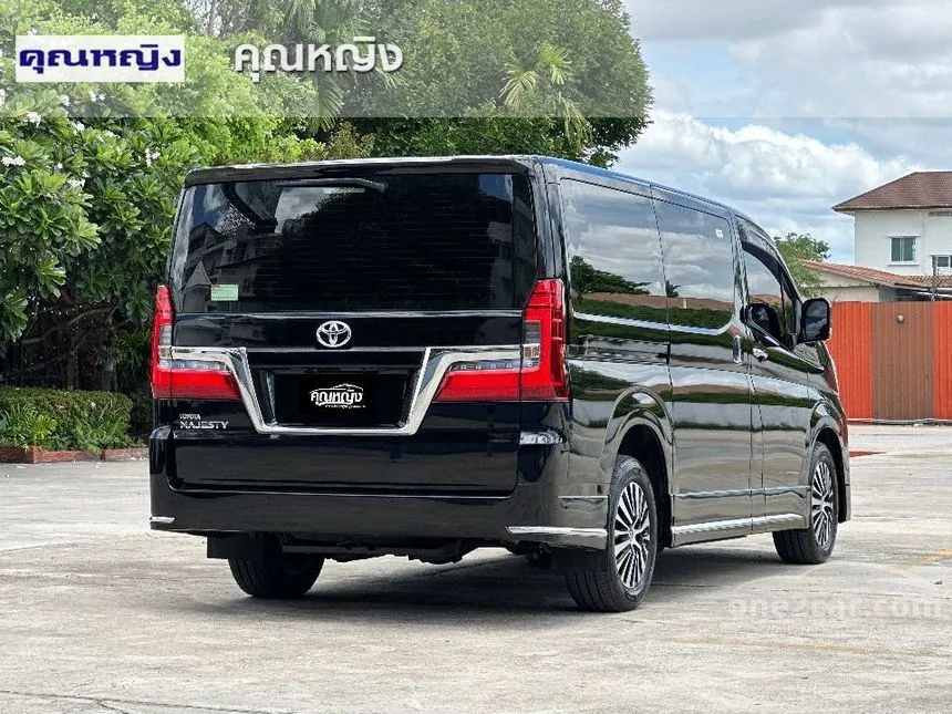 2024 Toyota Majesty Premium Van