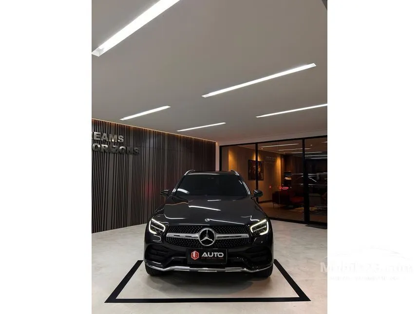 2020 Mercedes-Benz GLC200 AMG Line SUV
