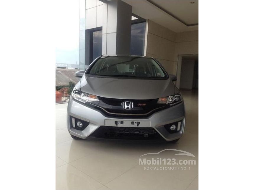 Jual Mobil  Honda  Jazz  2019 RS 1 5 di Banten Automatic 