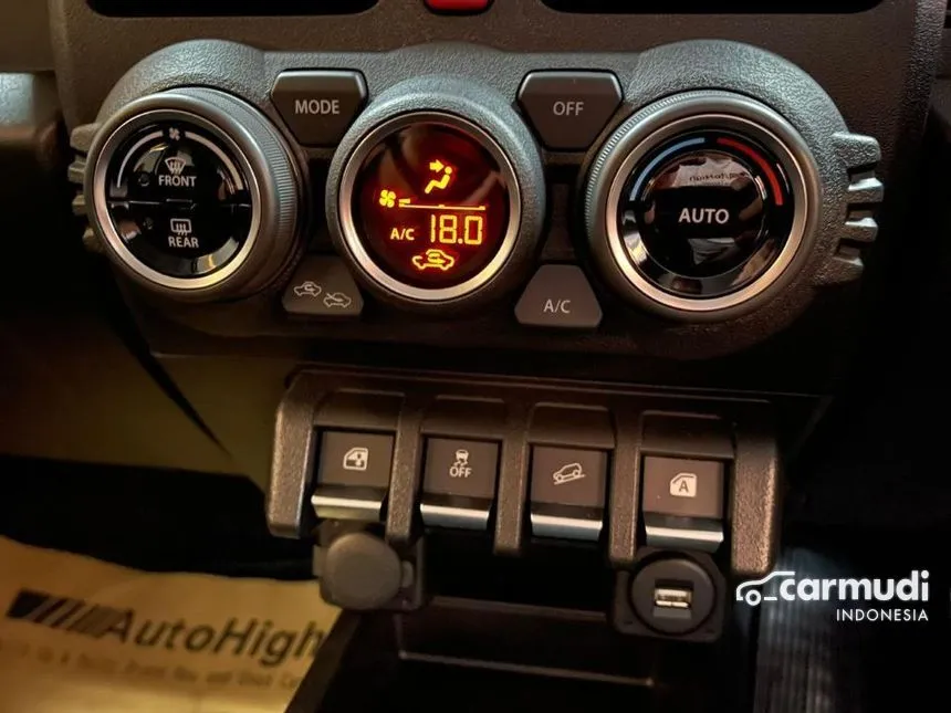 2024 Suzuki Jimny 3 Door (2 Tone) SUV